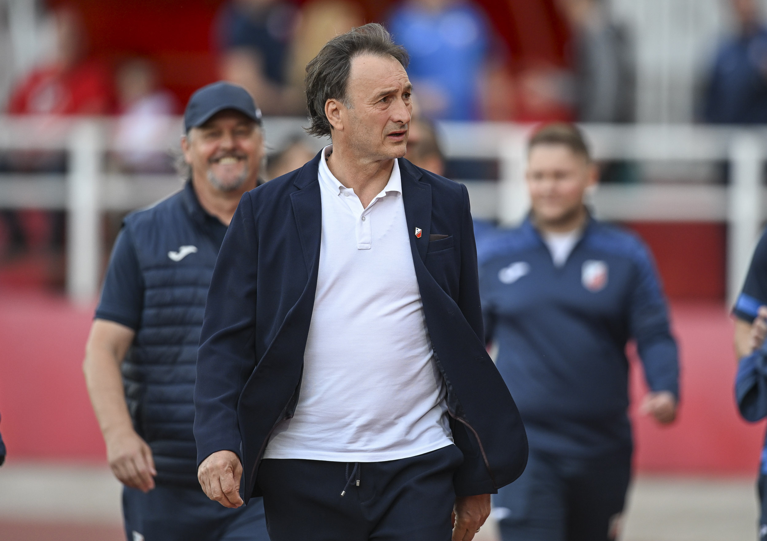 Tanjgine "strelice" ka tribini: "Takvi nam nisu potrebni"